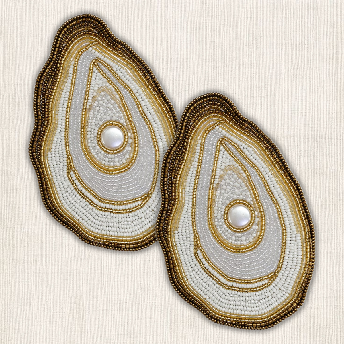 Handgemaakte oyster kralen onderzetter van My Marble